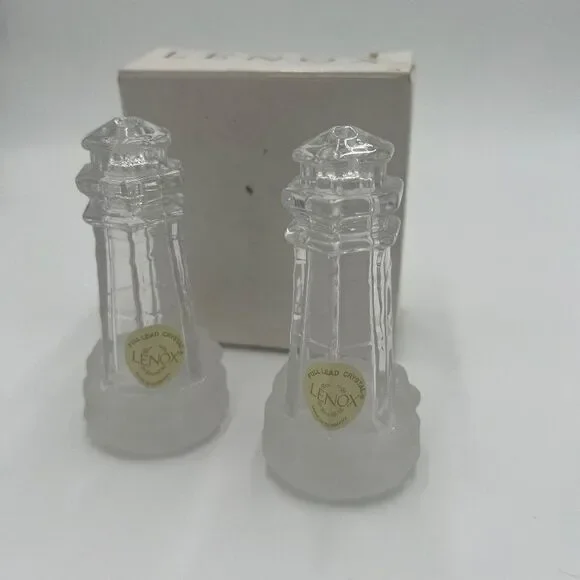 Lenox Crystal Lighthouse Salt and Pepper Shakers with Box - Picture 7 of 7